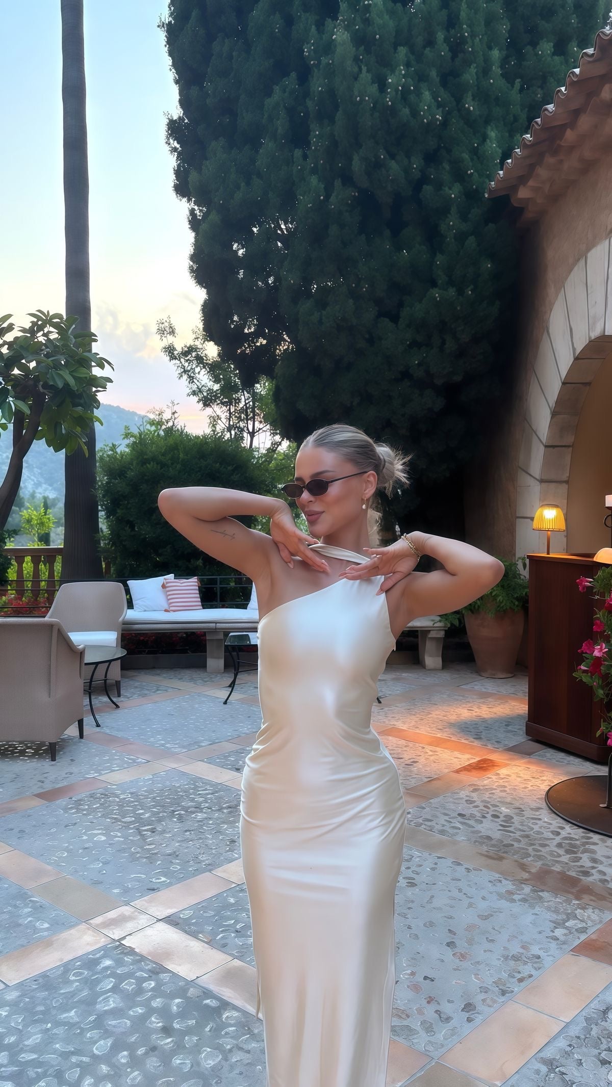 Vestido Amara Satinado